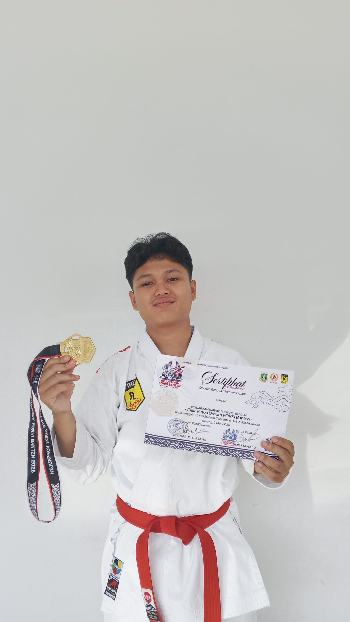 Mental Juara! Alifian Adnan Sukses Raih Emas dan Tembus Seleksi Kejurnas FORKI 2026 Mental Juara! Alifian Adnan Sukses Raih Emas dan Tembus Seleksi Kejurnas FORKI 2026